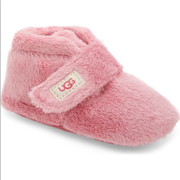 baby pink ugg slippers